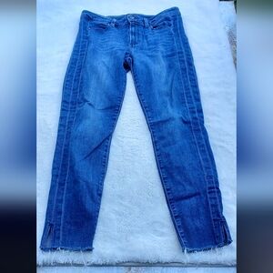 Paige Stylish Blue Cropped Jeans Size 29